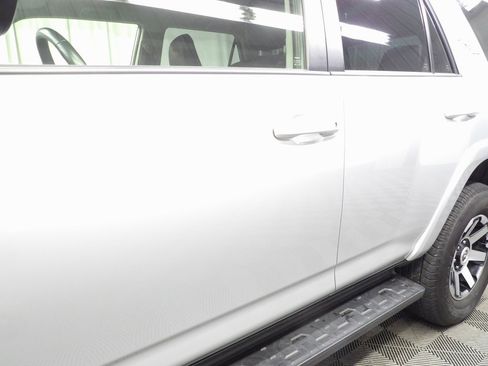 Used 2024 Toyota 4Runner TRD Off-Road Premium image 33