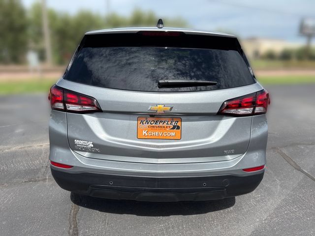 Used 2024 Chevrolet Equinox LS w/ LS Convenience Package AWD/4WD image 4