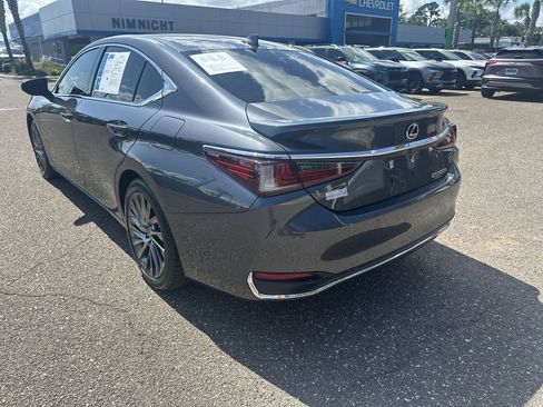 Used 2024 Lexus ES 300h Ultra Luxury w/ Accessory Package (Z2) FWD image 13