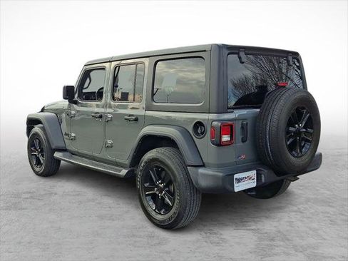 Certified 2022 Jeep Wrangler Unlimited Sport image 3