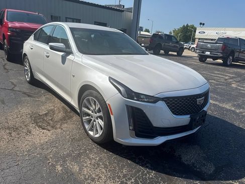 Used 2024 Cadillac CT5 Luxury AWD/4WD image 3