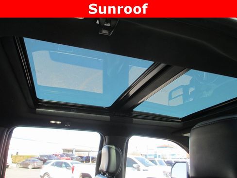 Used 2019 Ford F350 Platinum w/ Platinum Ultimate Package image 16