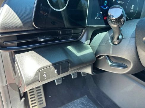 Used 2024 Hyundai Elantra N FWD image 17