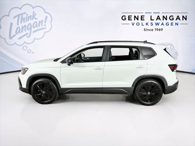 New 2027 Volkswagen Taos Sport AWD/4WD image 8
