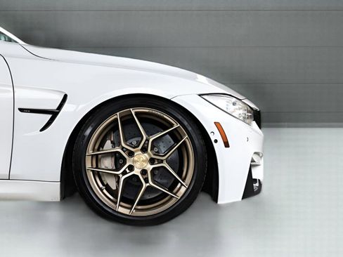 Used 2016 BMW M3 RWD image 10