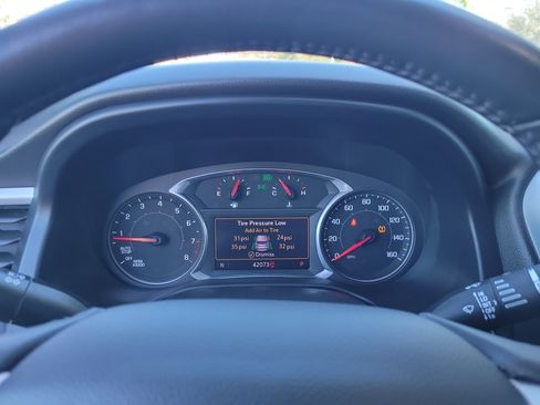 Used 2022 GMC Acadia SLT w/ Elevation Edition image 32