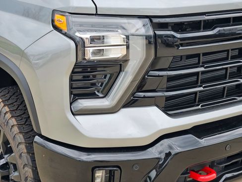 New 2026 Chevrolet Silverado 2500 LT w/ Trail Boss Package AWD/4WD image 9