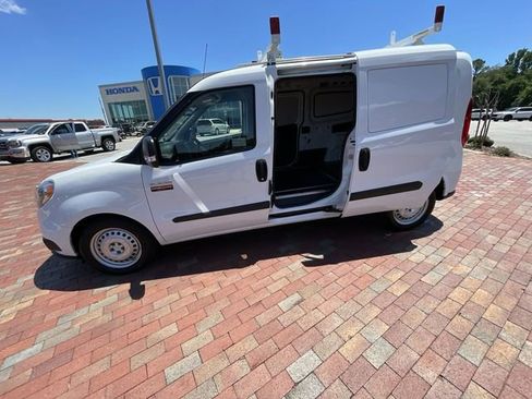 Used 2022 RAM ProMaster City Tradesman FWD image 35
