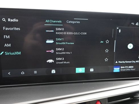 Certified 2025 Kia Sorento S w/ Panoramic Sunroof Package FWD image 19