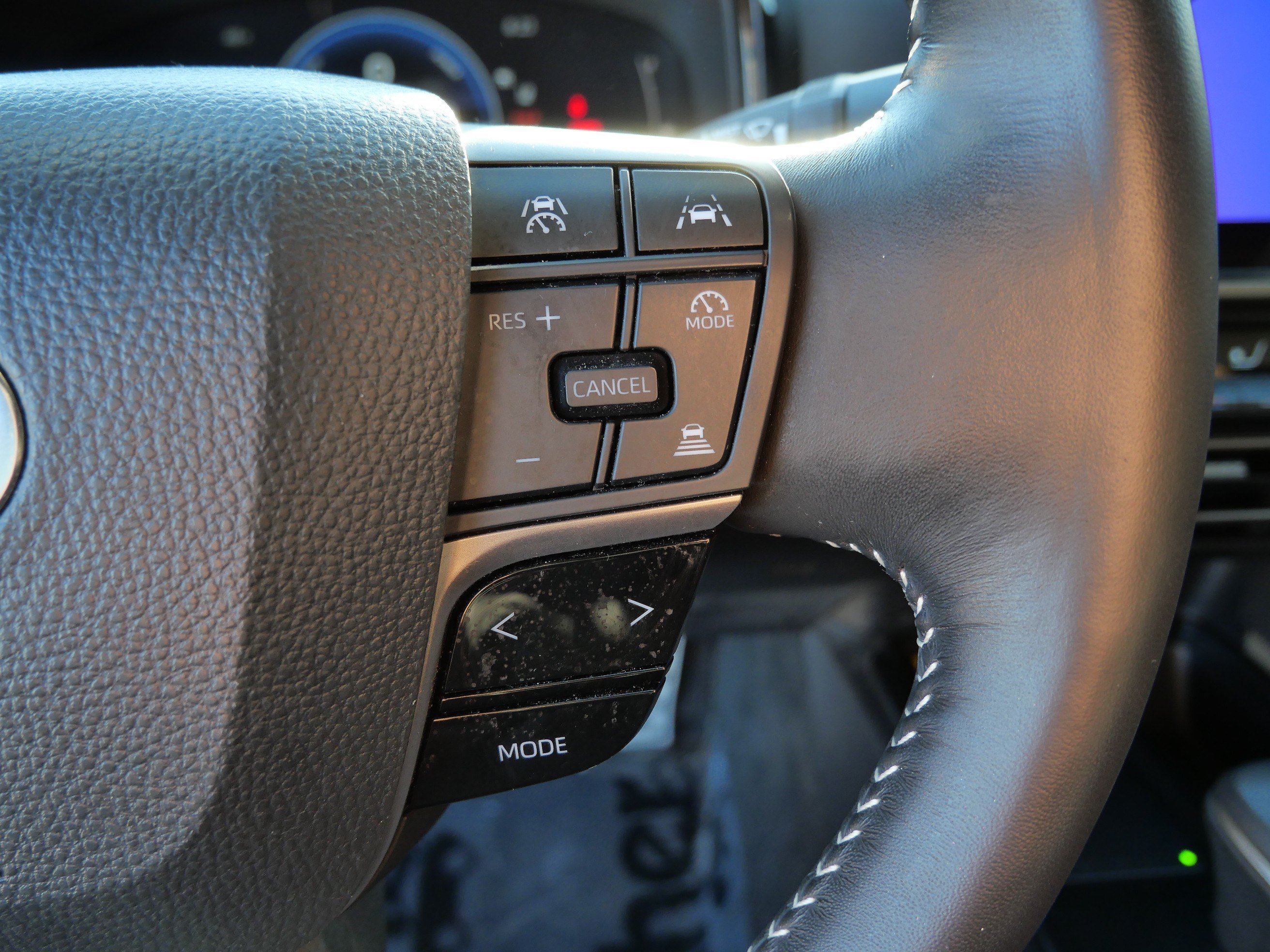 Used 2026 Toyota Camry SE w/ Convenience Package FWD image 30