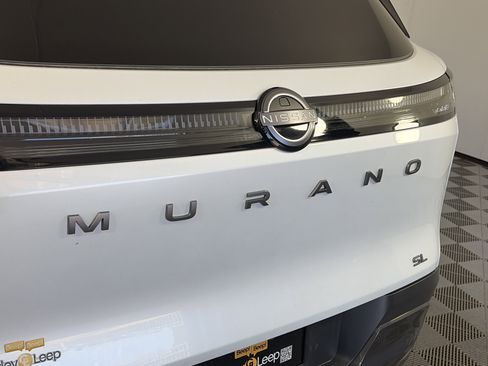 Certified 2025 Nissan Murano SL image 17