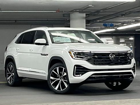 New 2026 Volkswagen Atlas Cross Sport SEL Premium R-Line AWD/4WD image 2