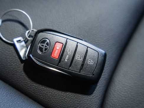 New 2026 Toyota Corolla Cross XLE image 40