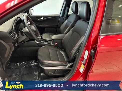 Used 2023 Ford Escape ST-Line w/ Tech Pack #1 image 6