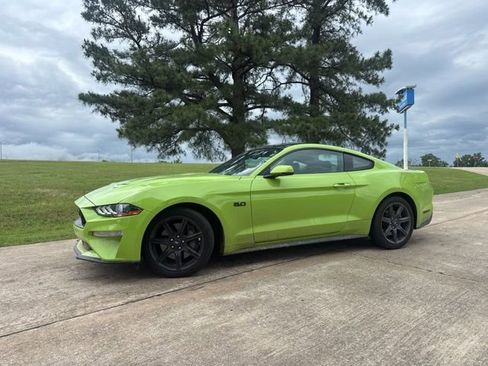 Used 2020 Ford Mustang GT Premium w/ Carbon Sport Interior Package RWD image 5