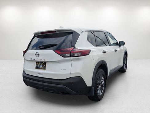 Used 2021 Nissan Rogue S image 5