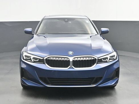 Used 2024 BMW 330i Sedan w/ Premium Package RWD image 10