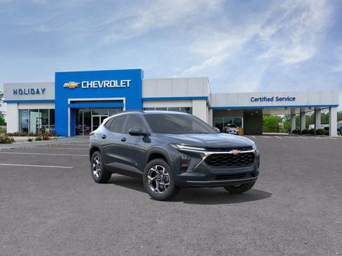 New 2026 Chevrolet Trax LT w/ Driver Confidence Package FWD image 1
