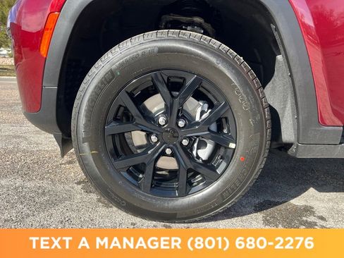 New 2026 Jeep Grand Cherokee Altitude AWD/4WD image 26