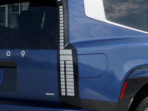 New 2026 Hyundai Ioniq 9 Limited image 10