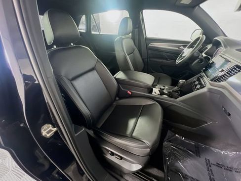 Used 2020 Volkswagen Atlas Cross Sport SEL R-Line w/ Cross Sport MDO Package AWD/4WD image 30