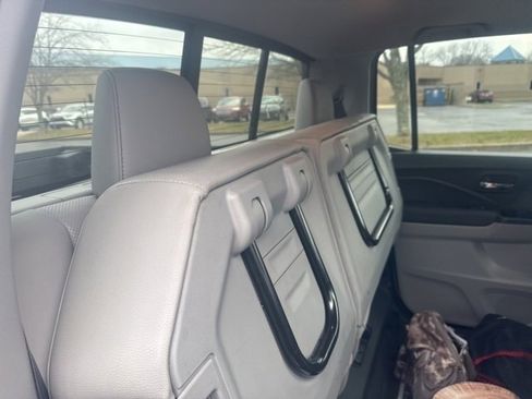 Used 2023 Honda Ridgeline RTL image 12