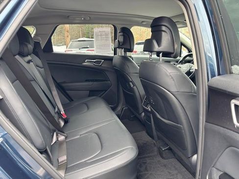 Used 2024 Kia Sportage EX w/ EX Premium Package image 14