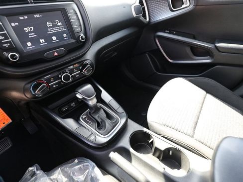 Used 2021 Kia Soul GT-Line FWD image 20