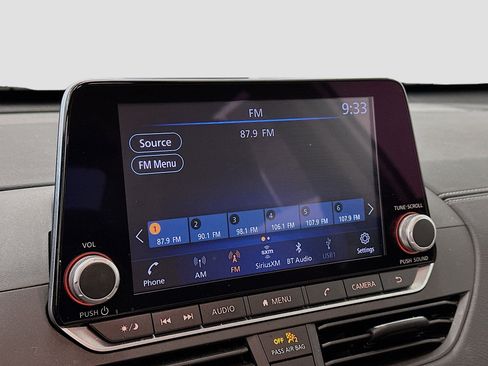 Used 2022 Nissan Altima 2.5 SV w/ SV Premium Package image 21