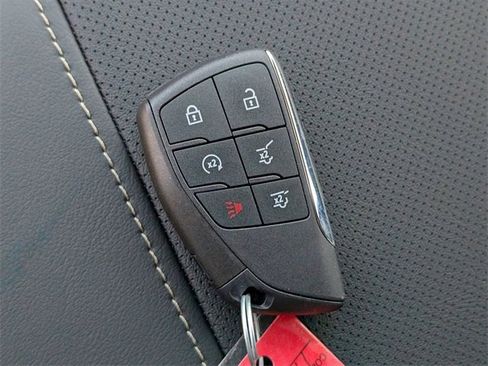 New 2026 Chevrolet Suburban Premier image 29