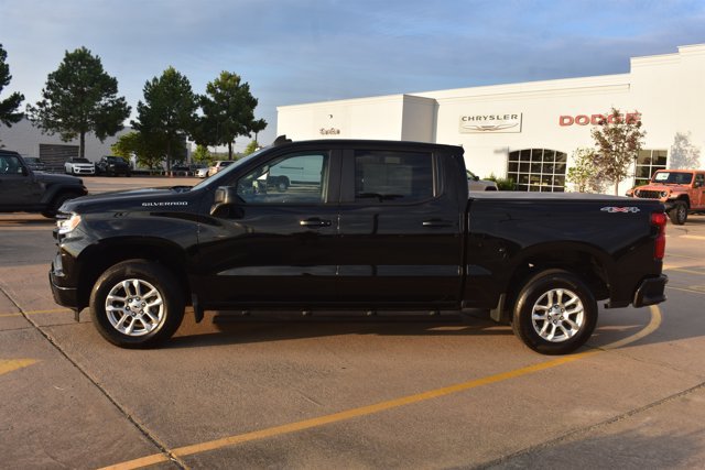 Used 2024 Chevrolet Silverado 1500 RST AWD/4WD image 9