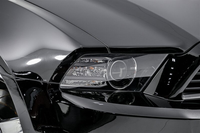 Used 2014 Ford Mustang GT Premium RWD image 4