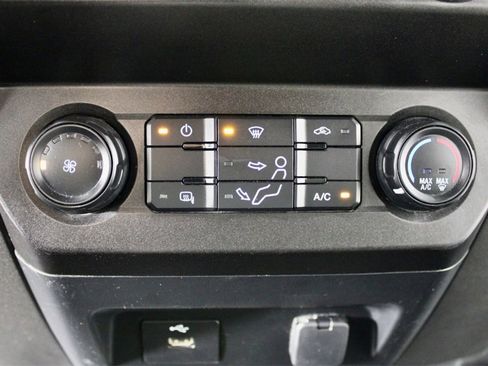 Used 2022 Ford F350 XL w/ Power Equipment Group image 22