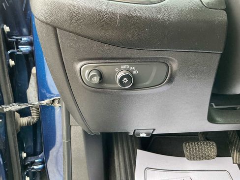 Used 2022 Chevrolet Equinox LT image 15