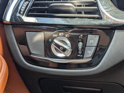 Used 2023 BMW M5 w/ Competition Package image 12