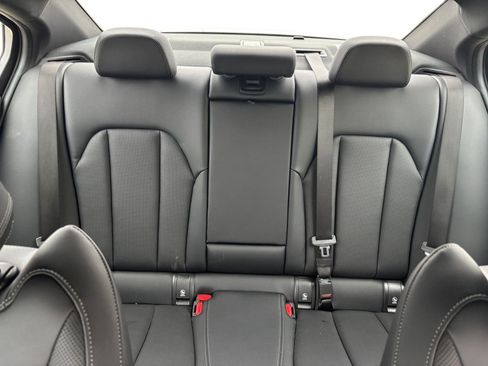 Certified 2023 BMW 330i Sedan w/ M Sport Package image 24