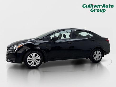 Used 2024 Nissan Versa S w/ Trunk Package FWD image 2