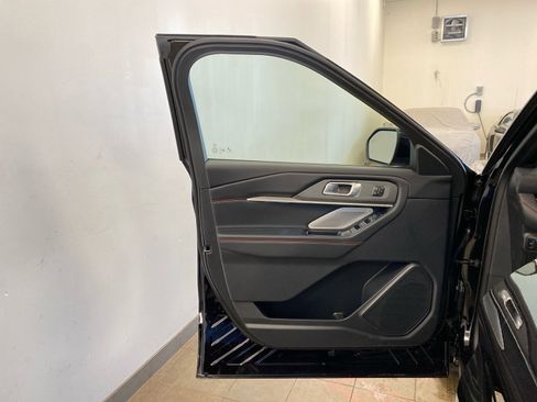 New 2026 Ford Explorer ST image 15