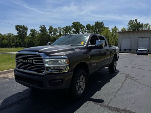 Used 2024 RAM 2500 Laramie image 4