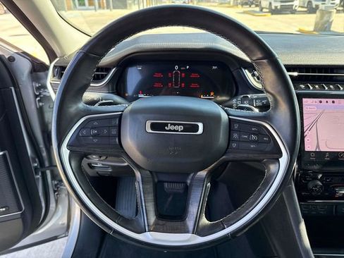 Used 2021 Jeep Grand Cherokee L Limited image 24