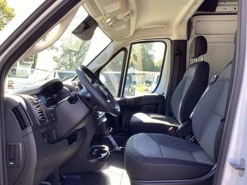 New 2025 RAM ProMaster 2500 w/ Convenience Group image 20
