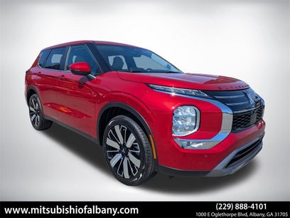 New 2025 Mitsubishi Outlander SE
