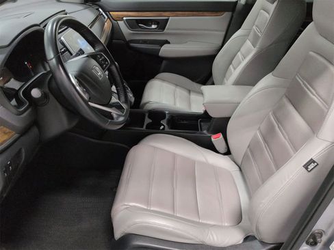 Used 2018 Honda CR-V Touring image 17