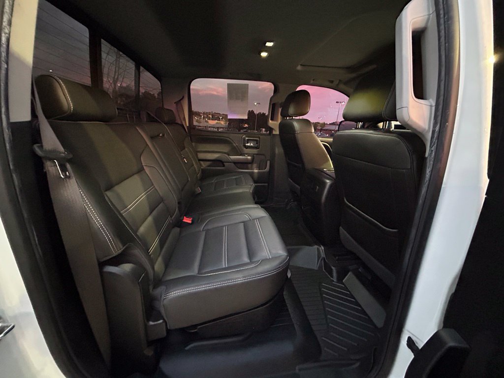 Used 2018 GMC Sierra 1500 Denali AWD/4WD image 28