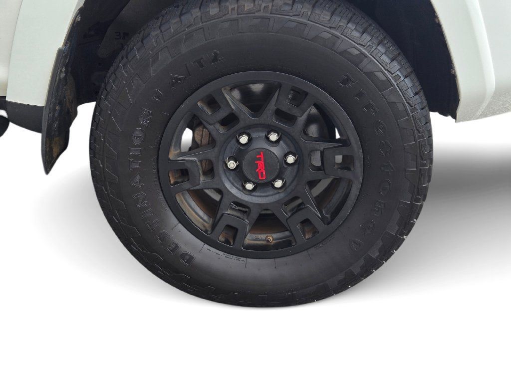 Used 2018 Toyota 4Runner SR5 Premium AWD/4WD image 6