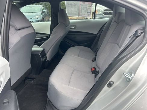 Used 2024 Toyota Corolla SE image 14