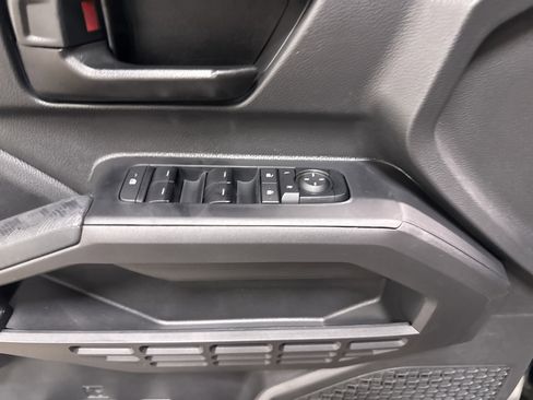 New 2025 Toyota Tacoma SR5 image 28