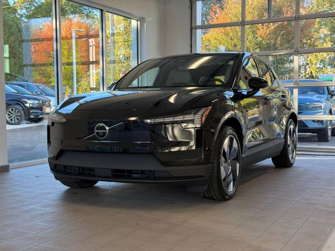 New 2026 Volvo EX30 Ultra w/ Climate Package AWD/4WD image 2