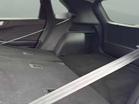 Used 2025 Ford Escape Platinum AWD/4WD image 17