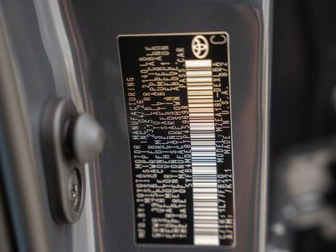 New 2026 Toyota Corolla LE FWD image 34